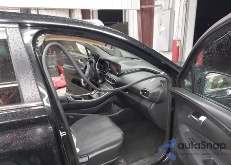 2021 Hyundai Santa Fe Se z USA, uszkodzony, nr VIN 5NMS1DAJ8MH321892